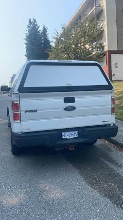 2012 Ford, dovoz Kanada — foto 2 z 8