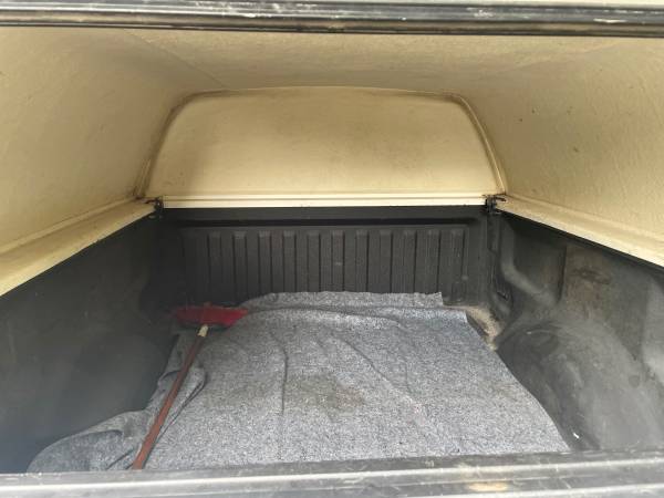 2012 Ford, dovoz Kanada — foto 4 z 8