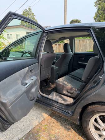 2012 Toyota, dovoz Kanada — foto 6 z 12