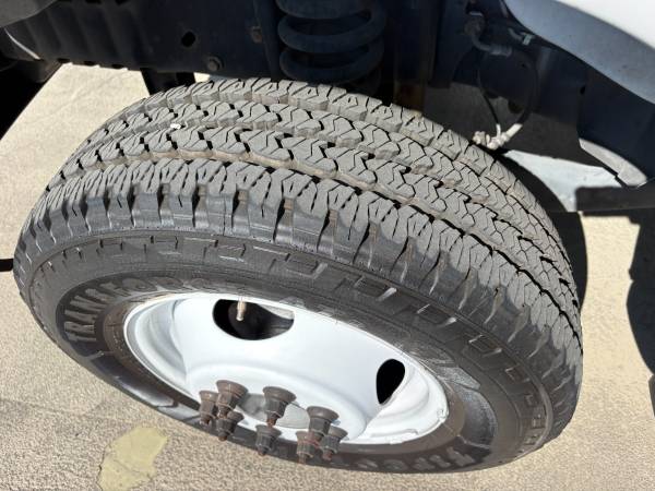 2019 Ford, dovoz Kanada — foto 12 z 12