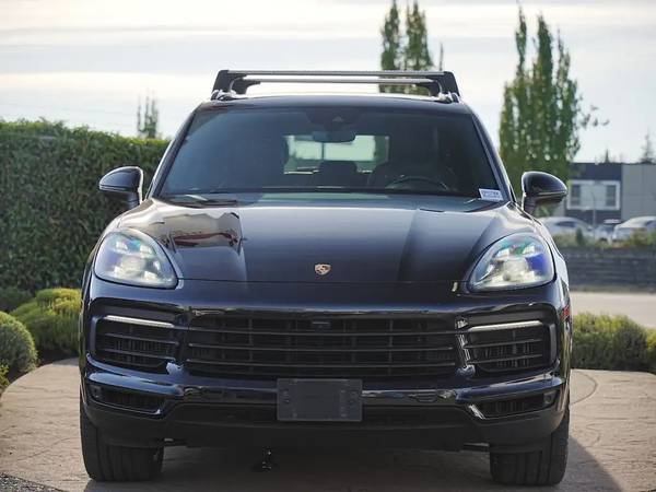 2019 Porsche, dovoz Kanada — foto 2 z 12