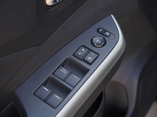 2016 Honda, dovoz Kanada — foto 12 z 12