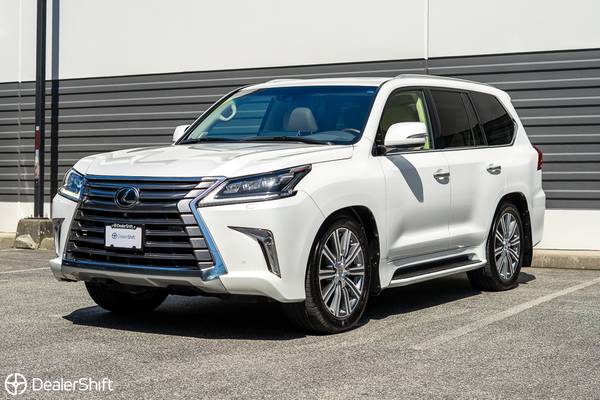 2017 Lexus, dovoz Kanada — foto 3 z 12