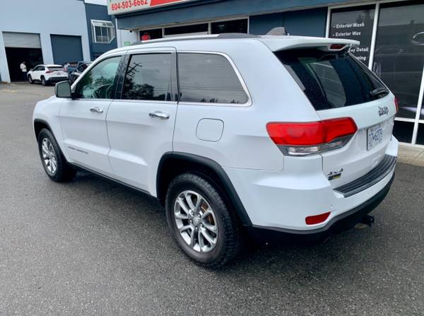 2014 Jeep, dovoz Kanada — foto 10 z 12