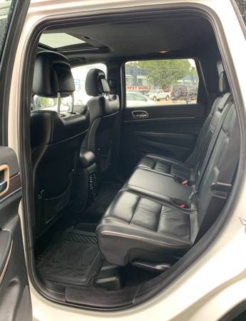 2014 Jeep, dovoz Kanada — foto 3 z 12