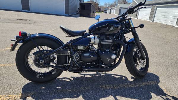 Triumph, dovoz USA — foto 3 z 3