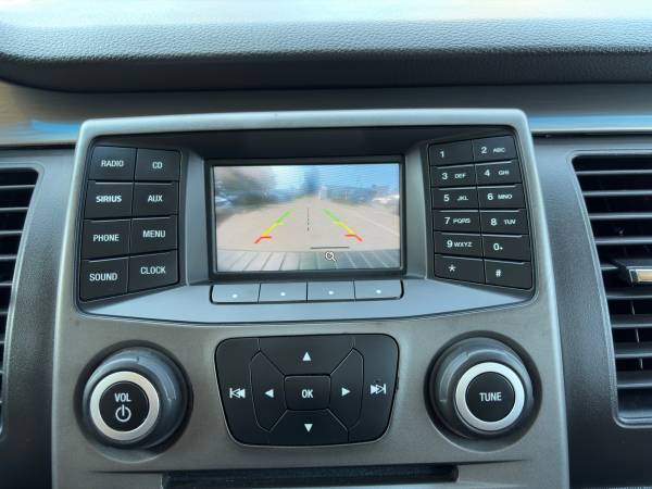2018 Ford, dovoz Kanada — foto 12 z 12