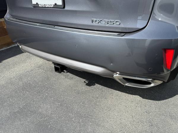 2016 Lexus, dovoz Kanada — foto 6 z 12