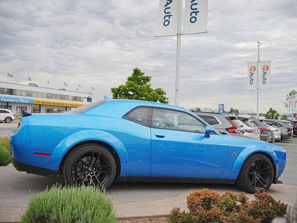 2023 Dodge, dovoz Kanada — foto 3 z 12