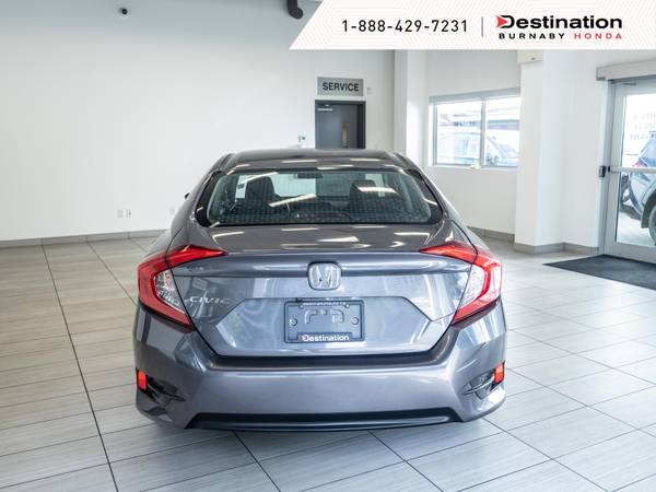 2018 Honda, dovoz Kanada — foto 8 z 12