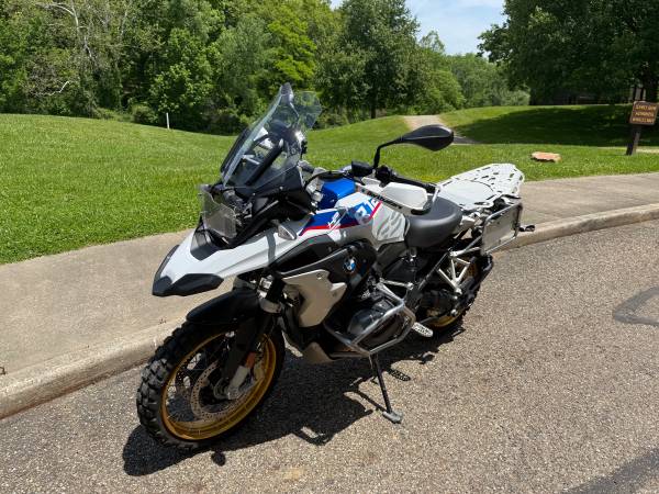 2019 BMW, dovoz USA — foto 3 z 10