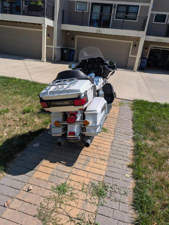 2008 Harley-Davidson, dovoz USA — foto 4 z 5