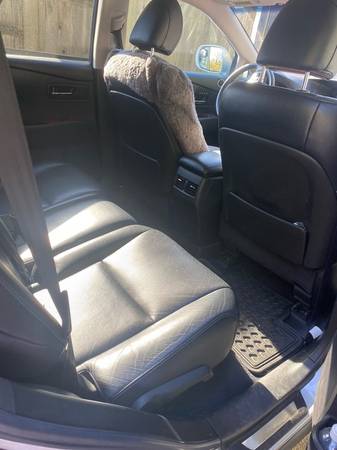 2015 Lexus, dovoz Kanada — foto 2 z 5
