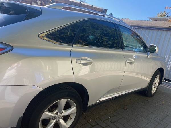 2015 Lexus, dovoz Kanada — foto 3 z 5