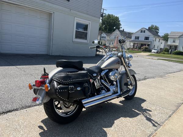 2007 Harley-Davidson, dovoz USA — foto 3 z 11