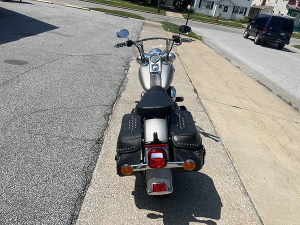 2007 Harley-Davidson, dovoz USA — foto 4 z 11
