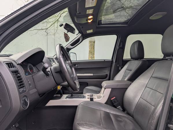 2009 Ford, dovoz Kanada — foto 6 z 7