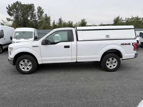 2016 Ford, dovoz Kanada — foto 2 z 12