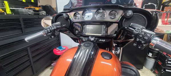 2017 Harley-Davidson, dovoz USA — foto 4 z 12
