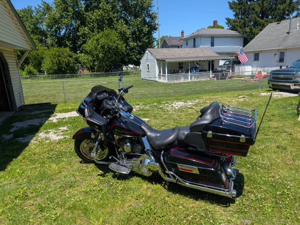 2000 Harley-Davidson, dovoz USA — foto 2 z 2