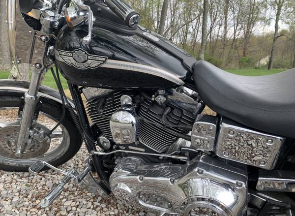 2003 Harley-Davidson, dovoz USA — foto 6 z 11