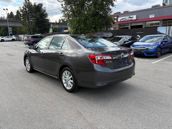 Sedan, dovoz Kanada — foto 3 z 12