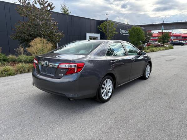 Sedan, dovoz Kanada — foto 5 z 12