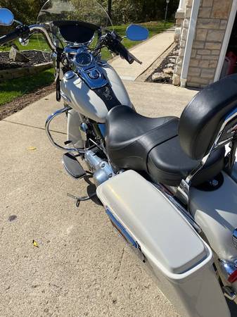 2014 Harley-Davidson, dovoz USA — foto 7 z 12