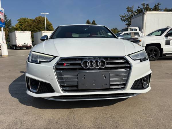 2019 Audi, dovoz Kanada — foto 3 z 12