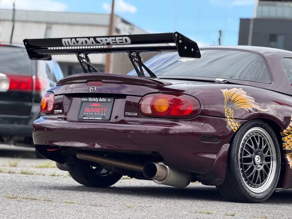 2000 Mazda, dovoz Kanada — foto 10 z 12