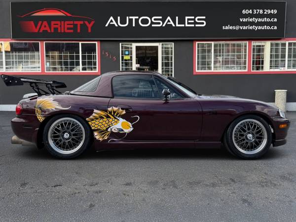 2000 Mazda, dovoz Kanada — foto 3 z 12