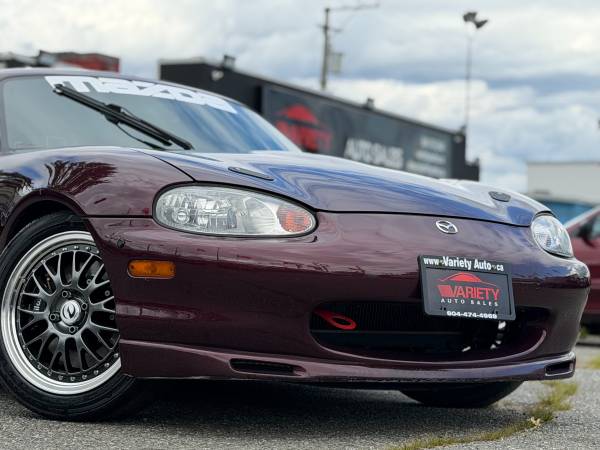 2000 Mazda, dovoz Kanada — foto 8 z 12