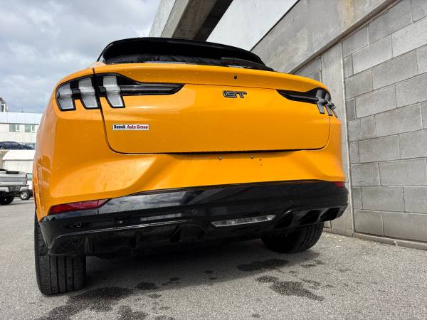 2022 Ford, dovoz Kanada — foto 9 z 12