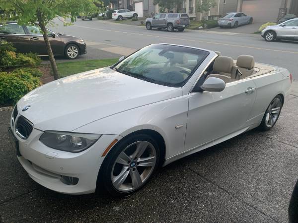 2011 BMW, dovoz Kanada — foto 10 z 12