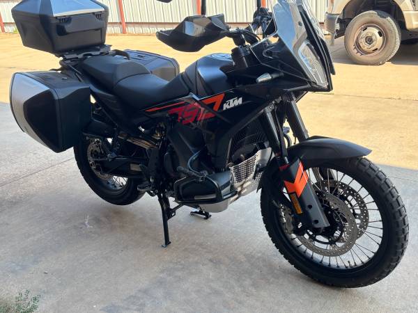 2024 KTM, dovoz USA — foto 1