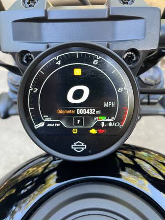 2023 Harley-Davidson, dovoz USA — foto 7 z 7