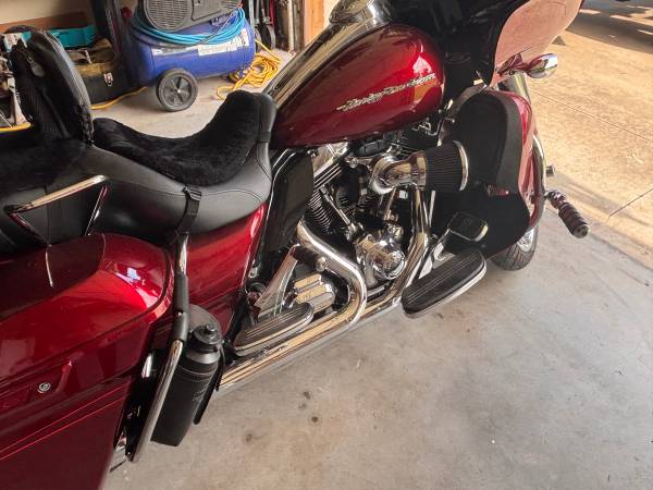 2016 Harley-Davidson, dovoz USA — foto 4 z 9