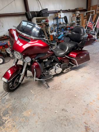 2015 Harley-Davidson, dovoz USA — foto 3 z 8
