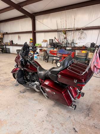 2015 Harley-Davidson, dovoz USA — foto 4 z 8