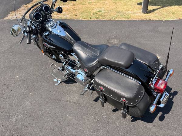 2017 Harley-Davidson, dovoz USA — foto 10 z 12
