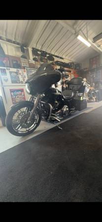 2012 Harley-Davidson, dovoz USA — foto 3 z 7
