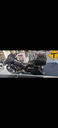 2012 Harley-Davidson, dovoz USA — foto 6 z 7