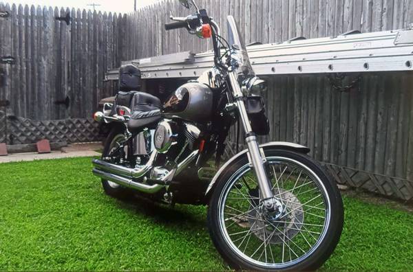 1997 Harley-Davidson, dovoz USA — foto 4 z 8
