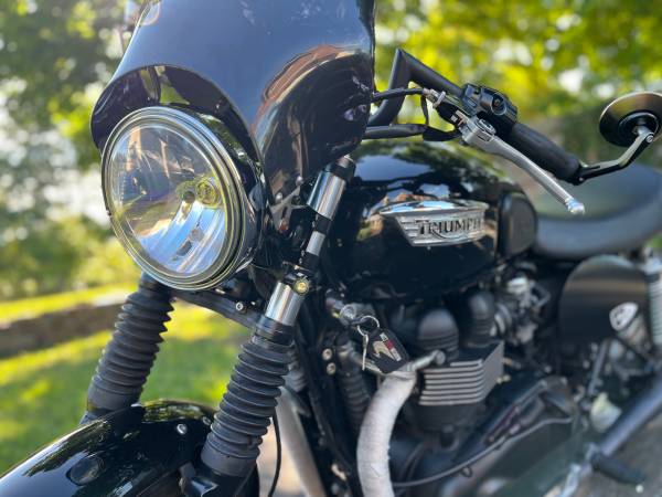 2012 Harley-Davidson, dovoz USA — foto 2 z 12