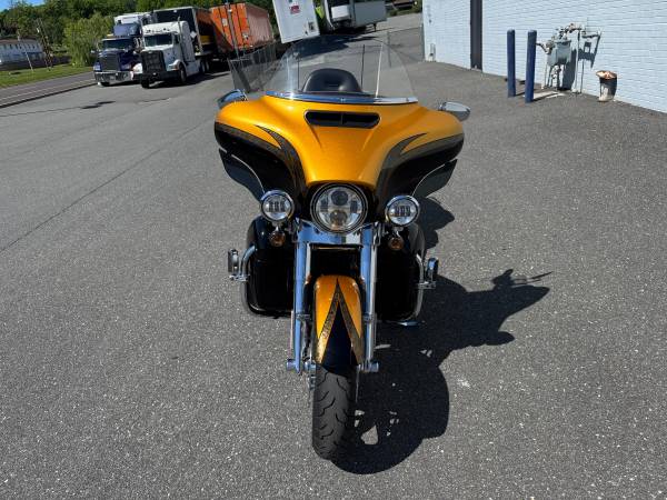 2015 Harley-Davidson, dovoz USA — foto 3 z 12