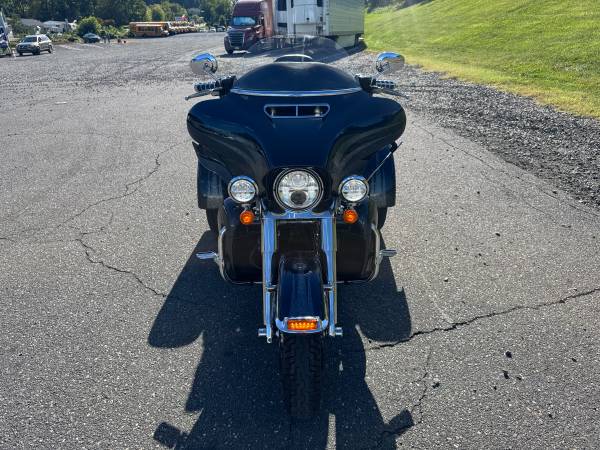 2016 Harley-Davidson, dovoz USA — foto 3 z 12