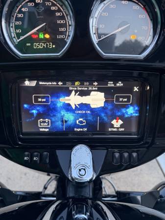 2017 Harley-Davidson, dovoz USA — foto 10 z 12