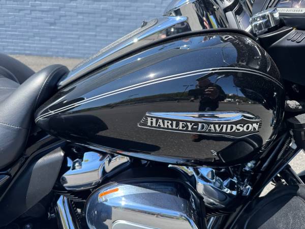 2017 Harley-Davidson, dovoz USA — foto 5 z 12