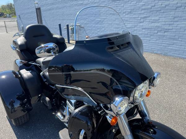 2017 Harley-Davidson, dovoz USA — foto 6 z 12