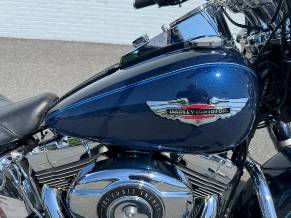 2012 Harley-Davidson, dovoz USA — foto 5 z 12